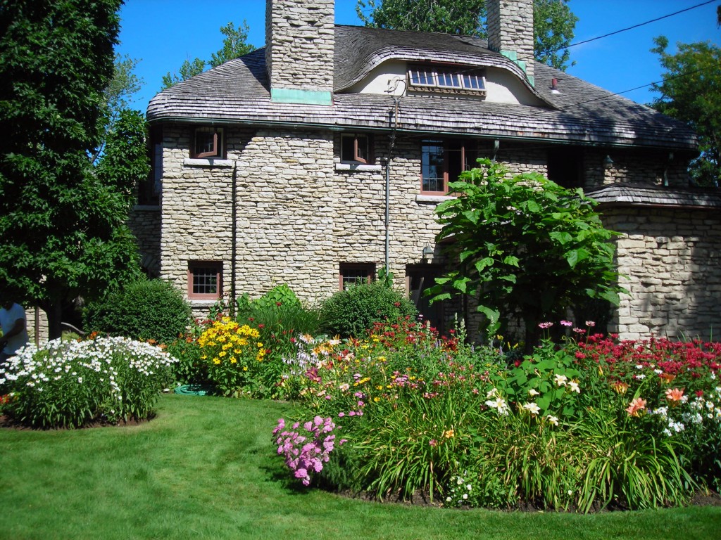 backyard view Snyder CleveHill Garden View