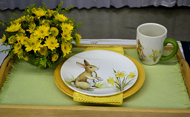 place setting in flower show